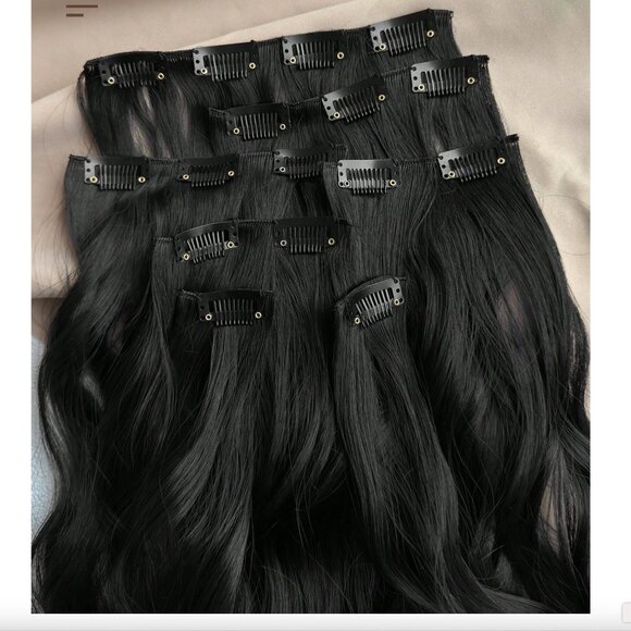 24 In  black Clip in Hair Extensions Set - Picture 11 of 11